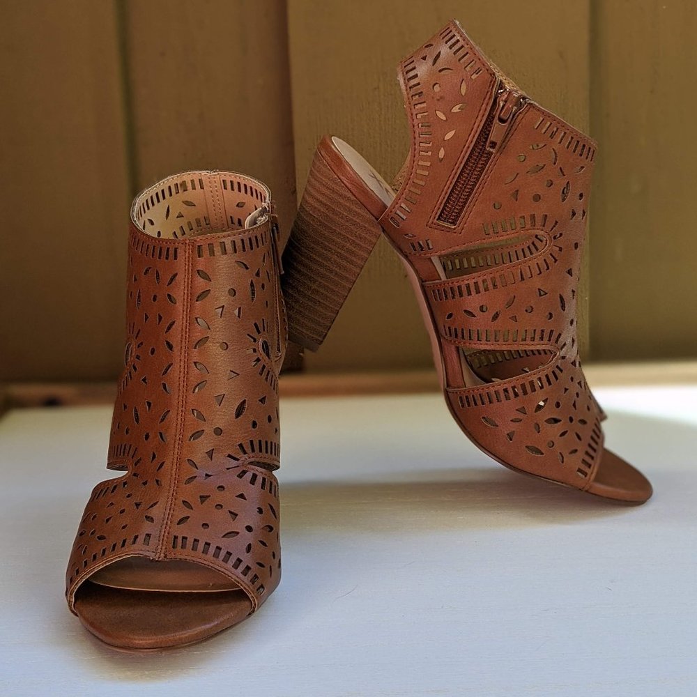 XOXO Brown Faux Leather Heeled Sandal 7.5